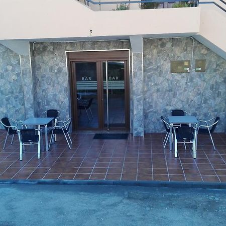 Hostal Nuevo Alonso Bembribe Kültér fotó