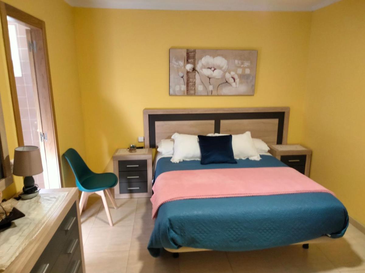 Hostal Nuevo Alonso Bembribe Kültér fotó