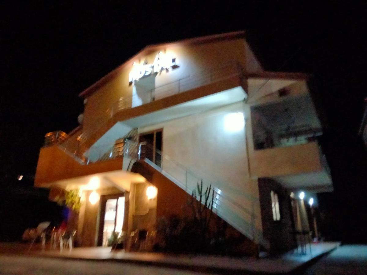 Hostal Nuevo Alonso Bembribe Kültér fotó
