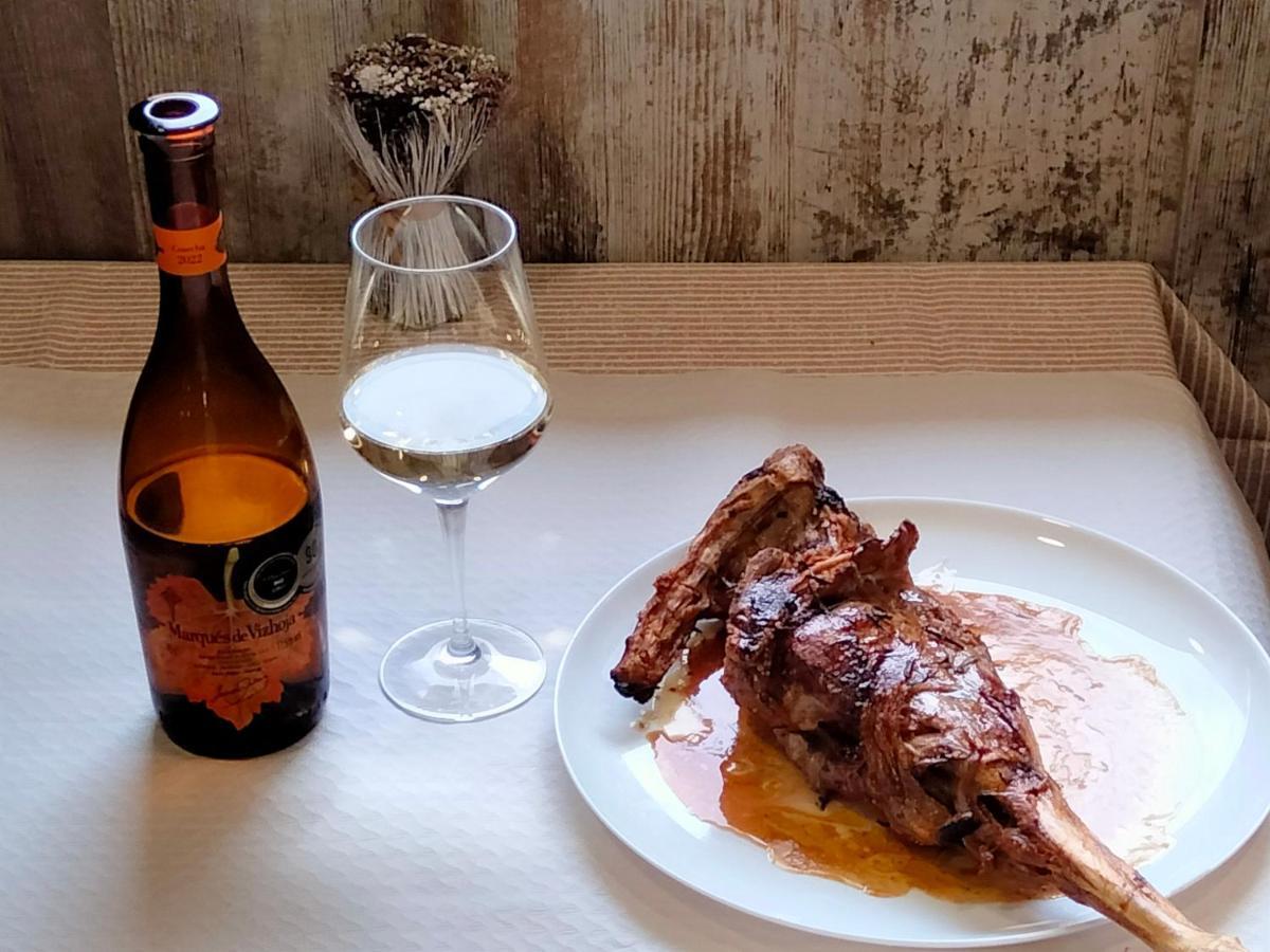 Hostal Nuevo Alonso Bembribe Kültér fotó